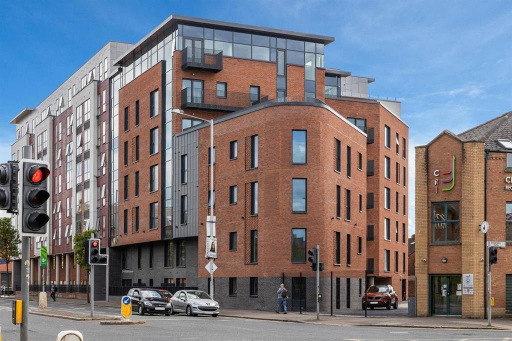 Aqua Dream Luxury Apartment-Coyles Place At Portland 88 Belfast Exterior photo